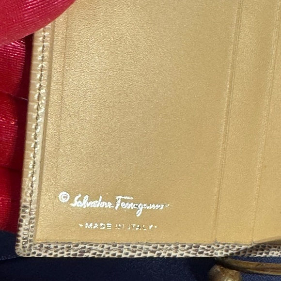 Salvatore Ferragamo Repitle Print wallet with box - Picture 9 of 13